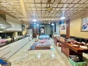 Bán nhà phố Tôn Đức Thắng 66m² xây 7T thang máy, MT5.5m Gara ô tô cách hồ 15m giá 21 tỷ