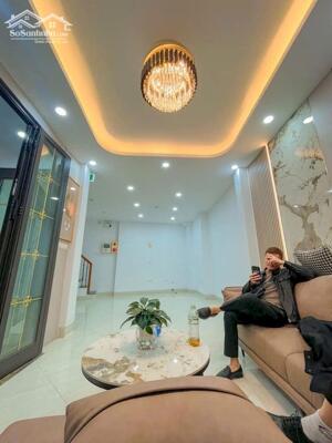 NGÕ QUỲNH, QUẬN HAI BÀ TRƯNG, 36M2,5 TẦNG, NHÀ ĐẸP, KINH DOANH HIẾM.