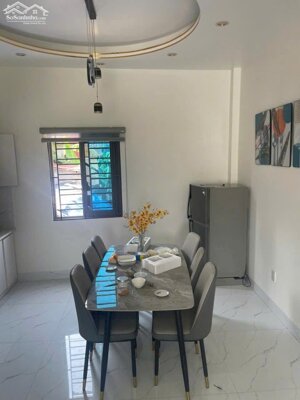 Cho thuê nhà riêng full đồ thị trấn An Dương , Hải Phòng . Ô tô đỗ cửa . Gia đình ở ok