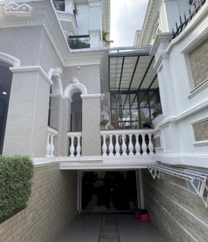 BÁN BIỆT THỰ 5 TẦNG CITYLAND QUẬN 7 – VIEW CÔNG VIÊN – GẦN SÔNG – HỒ BƠI – THANG MÁY