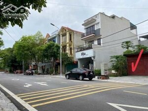 Đất mặt đường Phan Bội Châu, Liên Bảo, Vĩnh Yên