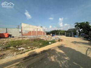 Em còn duy nhất LÔ ĐẤT FULL THỔ CƯ chỉ 1 TỶ hơn xíu thôi ạ