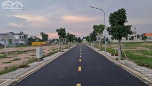 Gần chợ, gần trường, đông dân cư - kết nối sân bay Long Thành chỉ 4km - Sổ sẵn cầm tay - giá chỉ 10tr/m2
