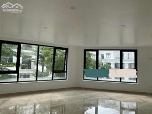  CHO THUÊ SÀN VĂN PHÒNG 110m² – LÔ GÓC – TẦNG 2 – VINHOMES MARINA