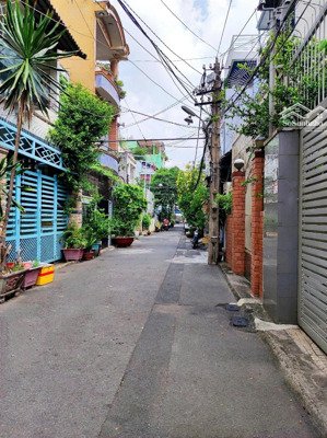 giá duy nhất bàu cát! 72tr/m2 ngang 5x33,4m cn 174,5m2 nhà 2 tầng, không lỗi gì chỉ 12,5 tỷ tl