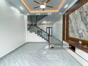 siêu phẩm 4 tầng xây mới sau nhà mặt đường hồ sen dt rộng 61m2