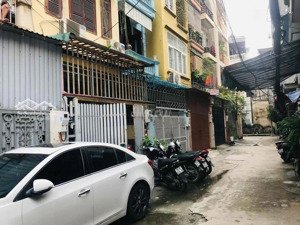 cần bán gấp nhà ngõ 252 kim mã, ba đình, 30m2, 3 tầng, ngõ nông, sẵn sổ đỏ, giá rẻ nên cọc ngay