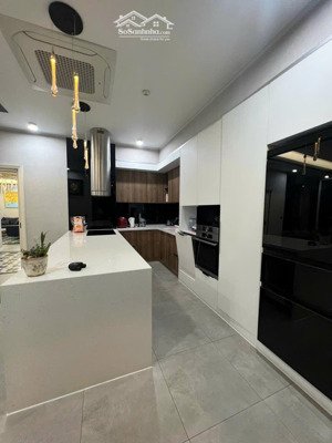 bán cc sun square, 33 tỷ, 500m2, 5pn + 4wc + full nội thất tại mỹ đình 2, nam từ liêm, hn