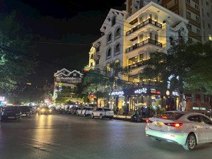 bán tòa căn hộ văn cao full dòng tiền ổn định - dt 80m - có hđ thuê 70tr/tháng - tuyến 2 văn cao