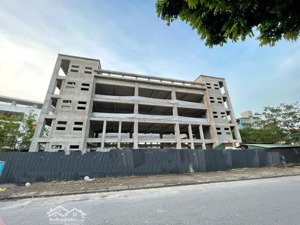 bán dự án thương mại dịch vụ, lô góc 3 mặt thoáng, mặt tiền siêu khủng, mảnh đất vàng, giá 179 tỷ