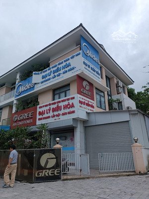 cần cho thuê gấp liền kề 1d khu a10 nguyễn chánh, nam trung yên. dt 92m x 5t. giá 39 triệu