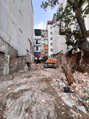 cho thuê cửa hàng ki ốt đường bồ đề, 15 triệu vnd, 74 m2, nhiều tiện ích, đẹp