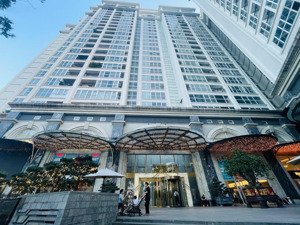 mình có căn góc 140m2 4pn bán tại aqua central, tầng đẹp, view sông, full nội thất. lh 