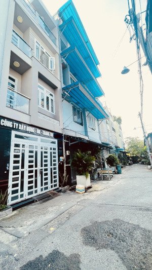 nhà hẻm 4m oto phú thọ hòa tân phú 5x12m 4tầng 4pn chỉ hơn 6ty690