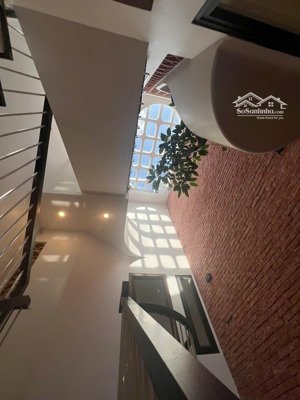 bán nhà thiết kế siêu đẹp - 4 tầng lại yên, hoài đức giá 6.45 tỷ