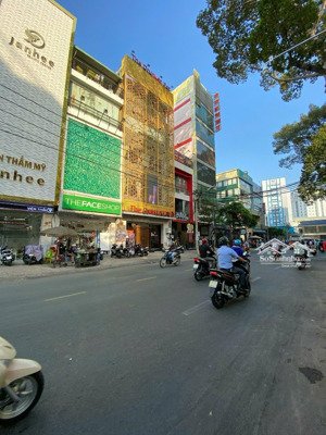 bán tòa nhà mặt tiền cao thắng 8 tầng kế bên nguyễn thị minh khai, quận 3 thuê 168,87 triệu/tháng
