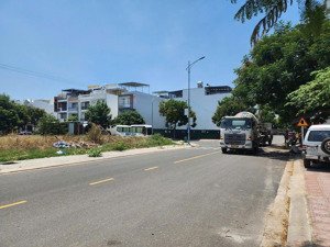 bán lô đất mặt tiền đường lớn rộng 17m, giá chỉ 7,6 tỷ, thuộc phước hải nha trang
