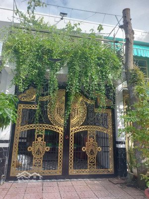 cho thuê nhà trệt lầu 3 phòng ngủ khu dân cư 586 cái răng