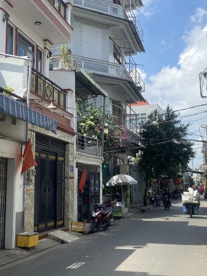 mtkd 4 tầng, dt 4x16, sổ vuông, giá 6.x tỷ, đường số 12, bình hưng hoà, bình tân