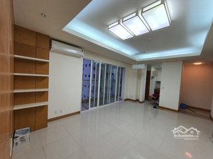 bán cc đẹp tại mailand hanoi city, giá thỏa thuận, 109m2, 2pn, 2wc, view đông