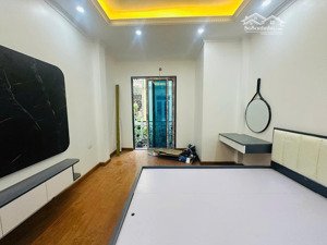 nhà đẹp ! 9tỷ hơn - bán nhà thụy khê - tây hồ - 40m2 - 6tầng thang máy - gần hồ tây