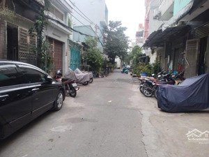 bán nhà lê quang định - 52m2 - 4 tầng - nở hậu - hẻm xe hơi thông - chỉ 5,65tỷ