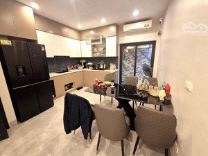 bán nhà nguyên căn cạnh đường đôi tân mai- 46m2- dân xây, oto lùi- 8 tỷ 69