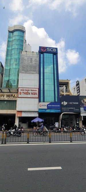 bán nhà mt lý thái tổ quận 10 dt:4.5x18m nở hậu 5.3m 1 trệt,4 lầu giá chỉ 24 tỷ