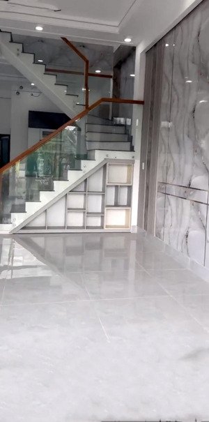 nhà trệt lầu đường tô ngọc vân gần chợ minh phát thạnh xuân q12 giá 838tr .