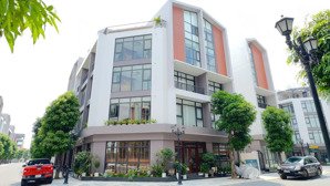 bán gấp liền kề góc phố biển - 135,55m² giá chỉ 23,331 tỷ căn vị trí hiếm, mặt tiền rộng tại vin 3