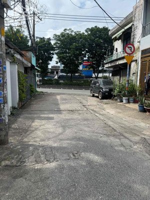 cho thuê nhà nc tại đường 5, bình chiểu, thủ đức, hcm giá cực chất 15 triệu, 250m2