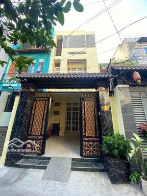 cho thuê gấp nhà 267/40 bùi đình túy, p24, bình thạnh. dt: 4,5x25m. 1 trệt 2 lầu. giá 22tr/tháng