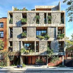 tòa căn hộ full nội thất dt khủng:113m2 - 5 tầng - 8 phòng - thang máy khu an thượng,cách biển 200m