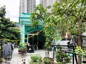 bán đất lớn 2000m2 giữ tiền - huỳnh tấn phát, quận 7 - gần phú mỹ hưng 80 phòng cho thuê