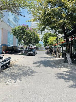 cần bán đất mặt tiền ngay công viên apec - bình minh 2 hải châu, đà nẵng