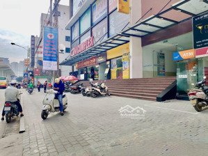 cho thuê mặt bằng 180m2 mặt phố cầu giấy - mt 9m - siêu đẹp