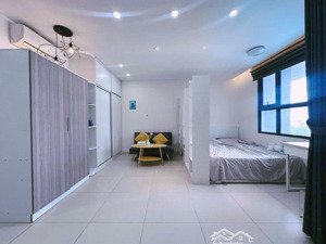 cho thuê căn hộ studio m-one nam sg, q7. 35m2, full nội thất, giá chỉ: 9,5 triệu/tháng