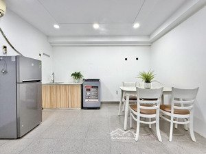 cho thuê căn 1pn 50m2 full nội thất máy giặt riêng có thang máy ngay cmt8_hoàng văn thụ gần sây bay