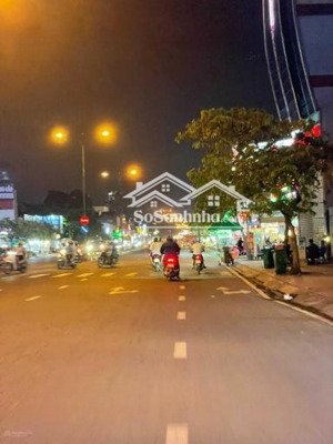bán nhà mặt tiền kinh doanh sầm uất lê văn việt, 15x20=300m2 cn, giá 59 tl, ctxd hầm + 7 tầng