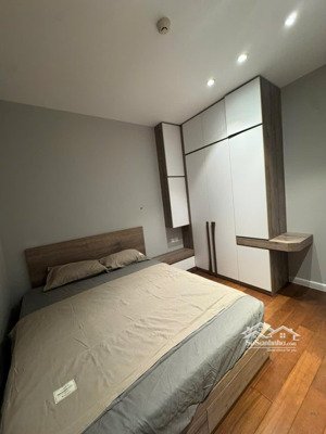 cho thuê căn hộ 3pn, 90m2, 26 triệu, vinhomes d''capitale, trần duy hưng, cầu giấy, hà nội