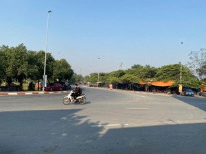bán 75m2 phố ngọc chi - vĩnh thanh - tháp tài chính 108 tầng, ô tô vào đất. lh 