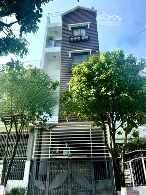 cần bán nhà hai mặt tiền phố chiến thắng gần khu đô thị văn quán, hà đông
