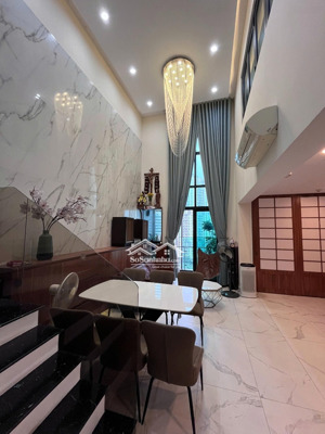 duplex thông tầng, trần cao ~7m, 2pn duplex chủ thiện chí gửi bán nhanh giá 9,55 tỷ đã có sổ hồng