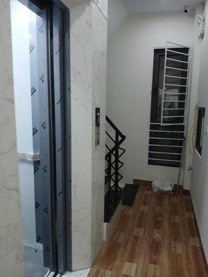 bán nhanh ccmn 259 bạch mai 12 phòng thang máy khép kín long lanh