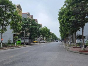 pán lô đất kinh doanh mặt nguyễn quyền bồ sơn thành phố bắc ninh