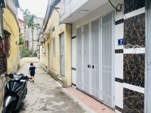 bán nhà thanh lân. ngõ nông - rộng. cách phố vài bước chân. ba gác tránh