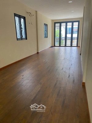 mt kinh doanh sầm uất huỳnh văn bánh, pn - dt 4x17 - kd đa ngành nghề - 3 tầng - giá chỉ 16 tỷ