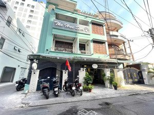 cho thuê nhà ở kinh doanh 4 tầng trong hẻm khu phố tây giá 50 triệu/tháng