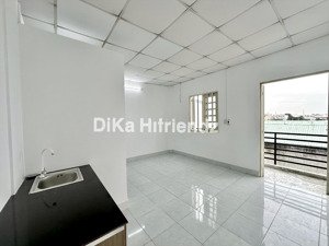 cho thuê studio ban công thống nhất có máy lạnh gần nttu