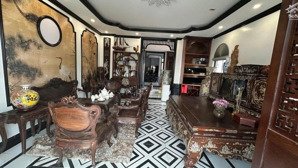 bán nhà chính chủ mặt phố hoàng quốc việt, cầu giấy, lô góc cực đẹp. 8 tầng thang máy. giá tốt